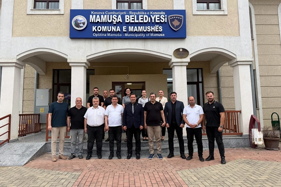 Bursa Osmangazi'den Kosova çıkarması
