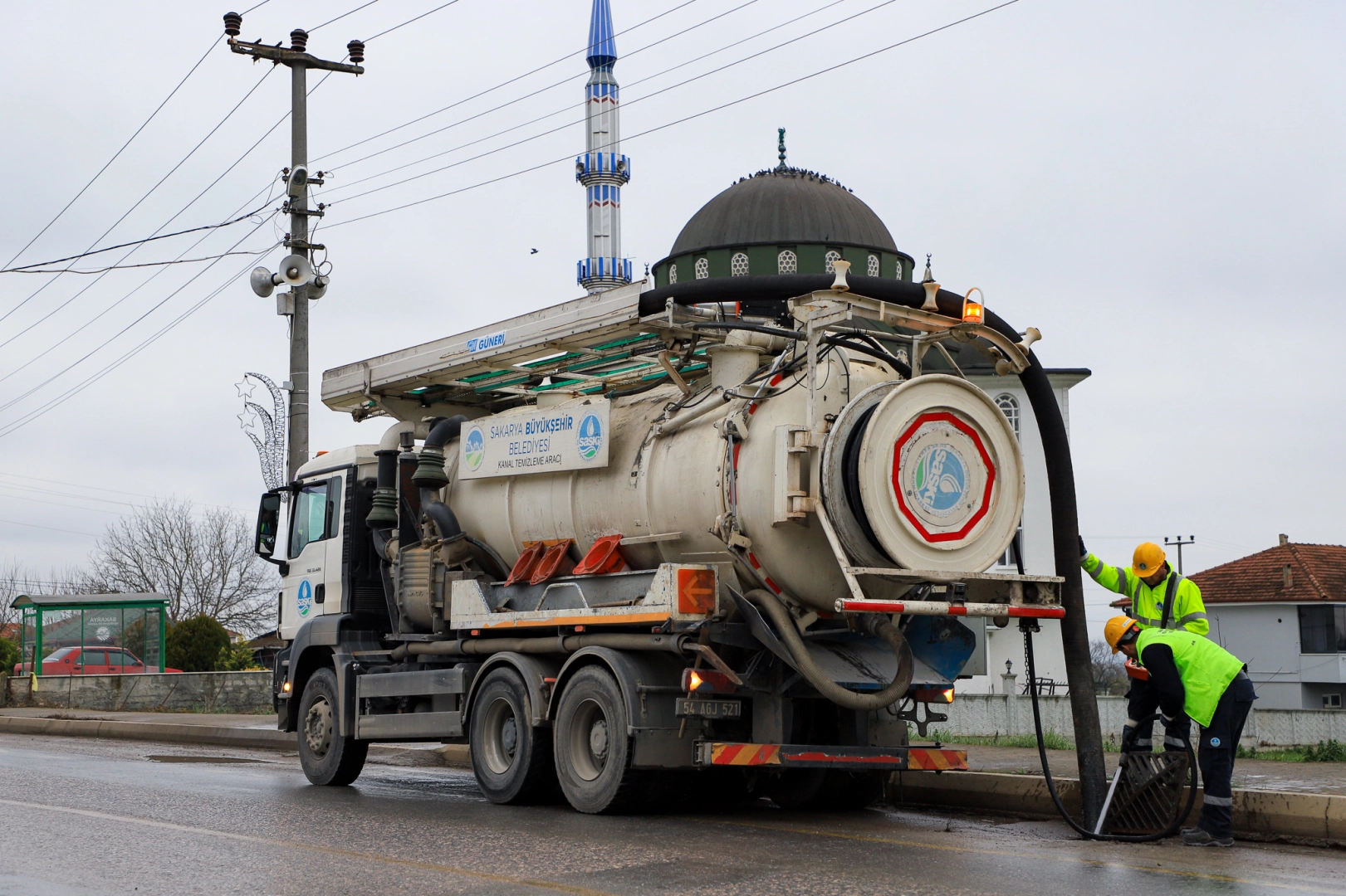 SASKİ yağış uyarısına karşı 7/24 sahada