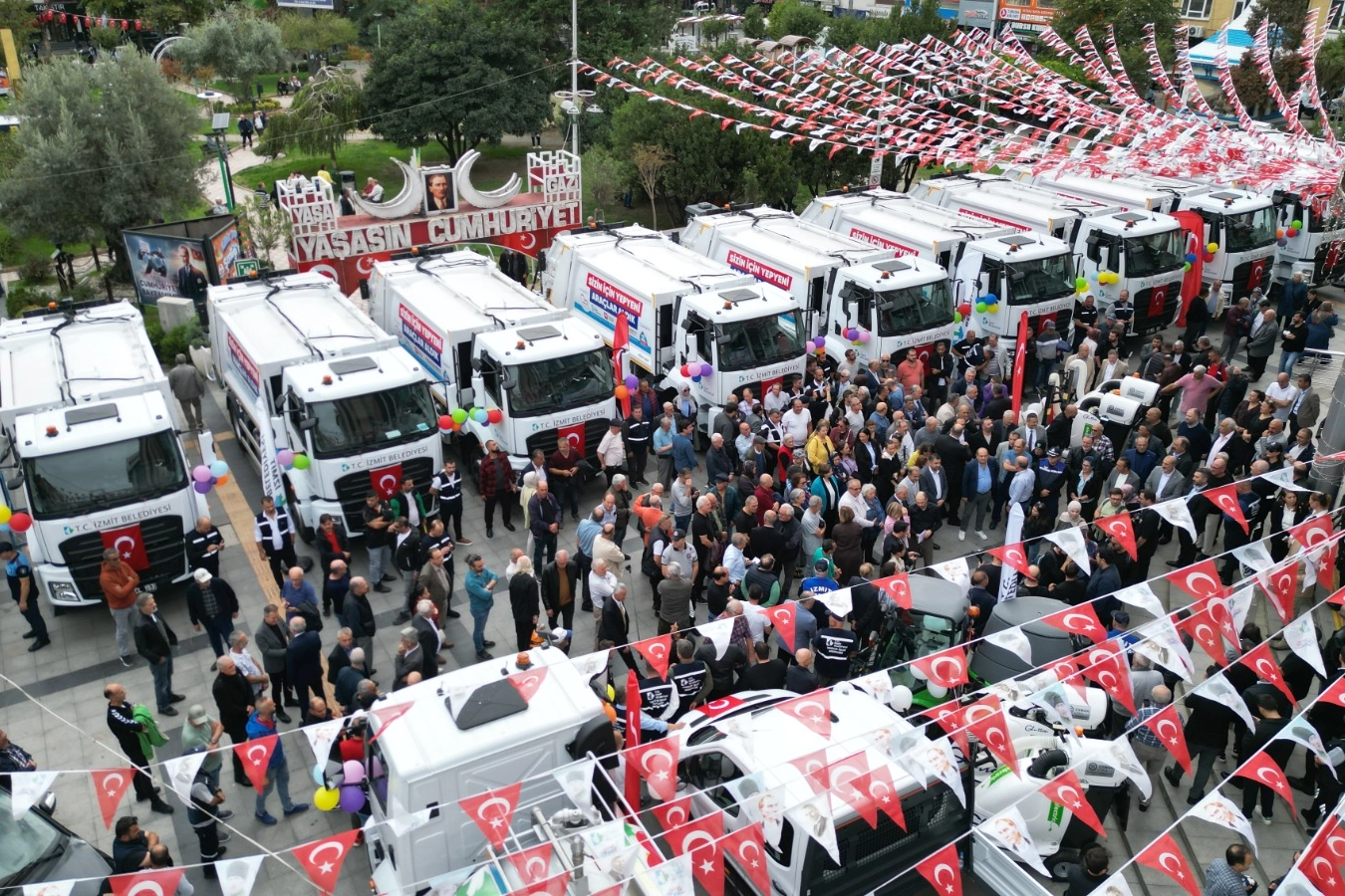 İzmit Belediyesi araç filosunu güçlendirdi