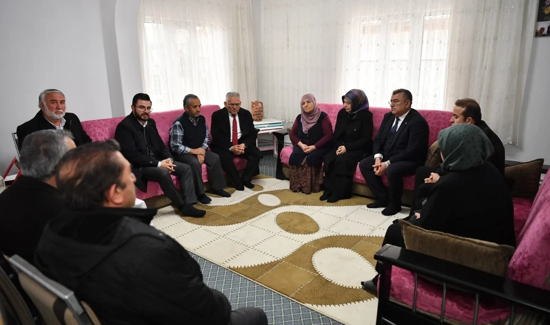 Kayseri Büyükşehir Belediye Başkanı Dr. Memduh Büyükkılıç, şehit ailelerini hiçbir